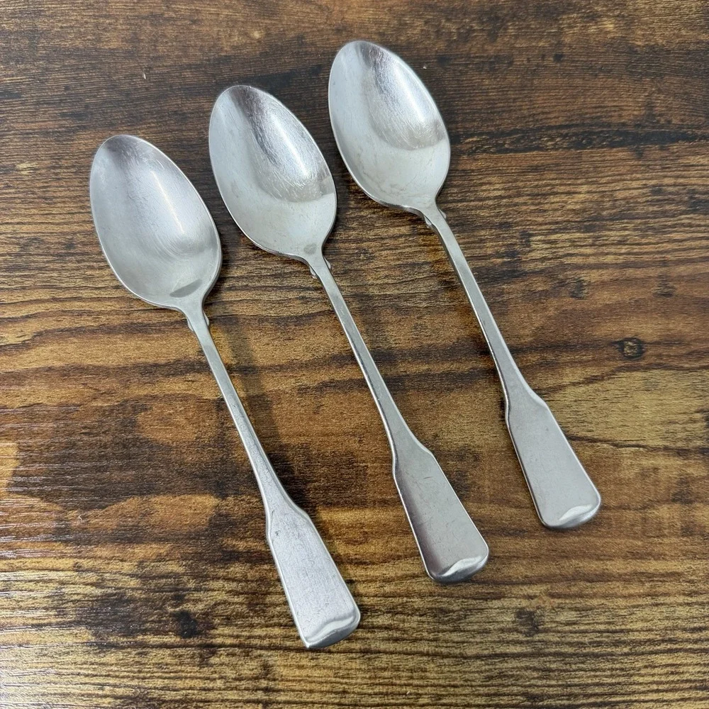 Oneida AMERICAN COLONIAL Teaspoons 3pcs Stainless Heirloom Cube Mark